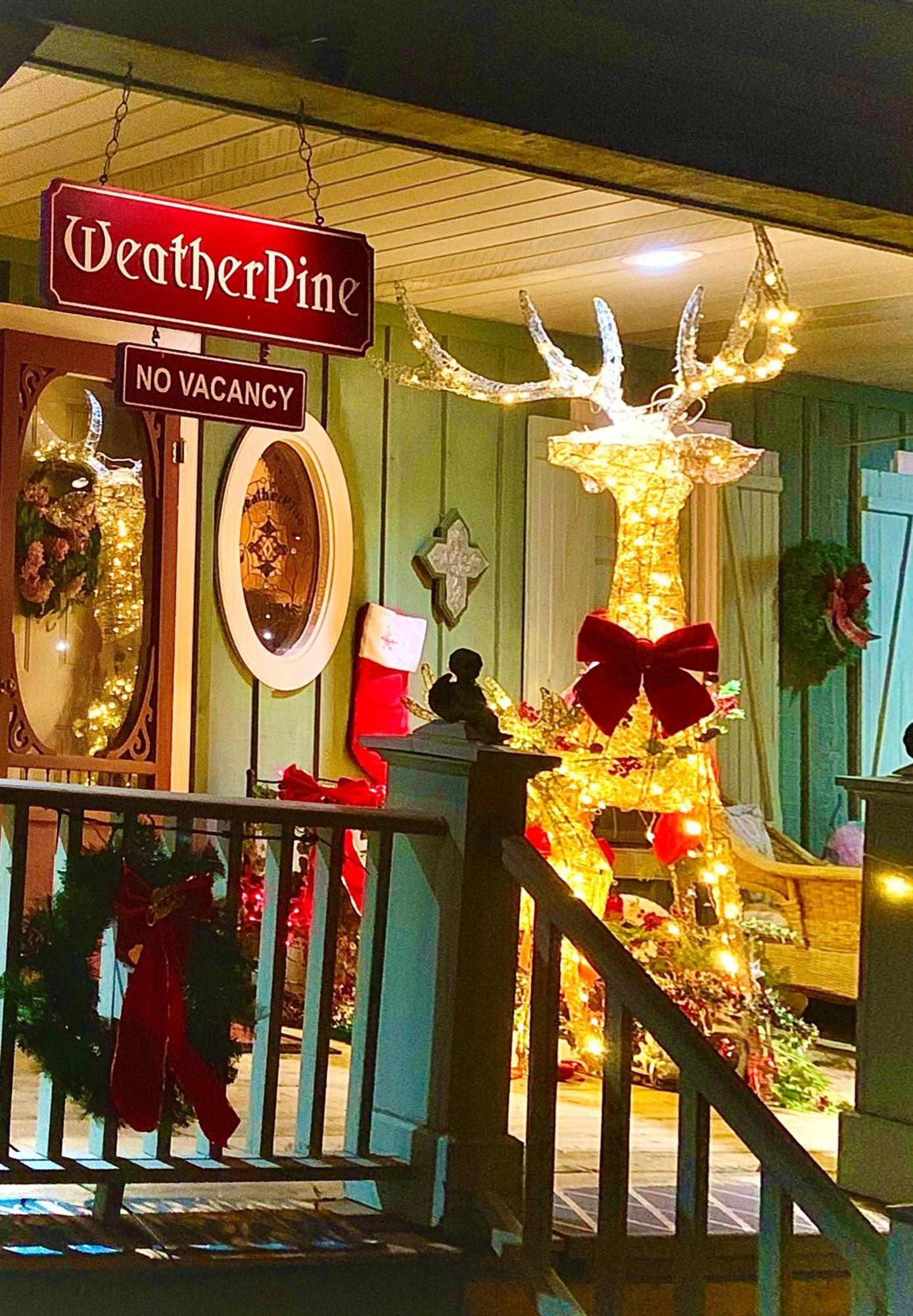 Weatherpine Inn Ниагара-он-те-Лейк Экстерьер фото